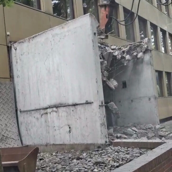 Abrissfirma Yuece Duisburg Nrw